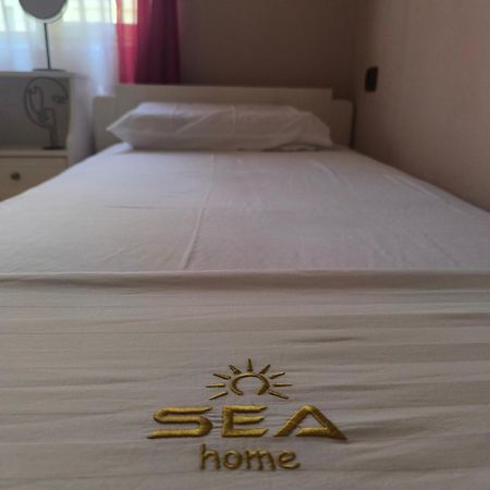 Lungomare Apartment Sea Home Вльора Екстер'єр фото