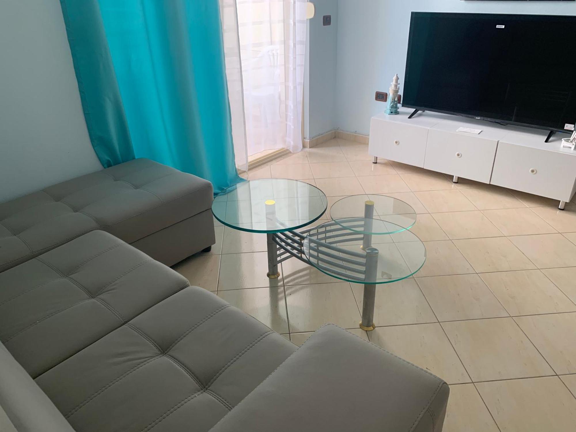 Lungomare Apartment Sea Home Вльора Екстер'єр фото