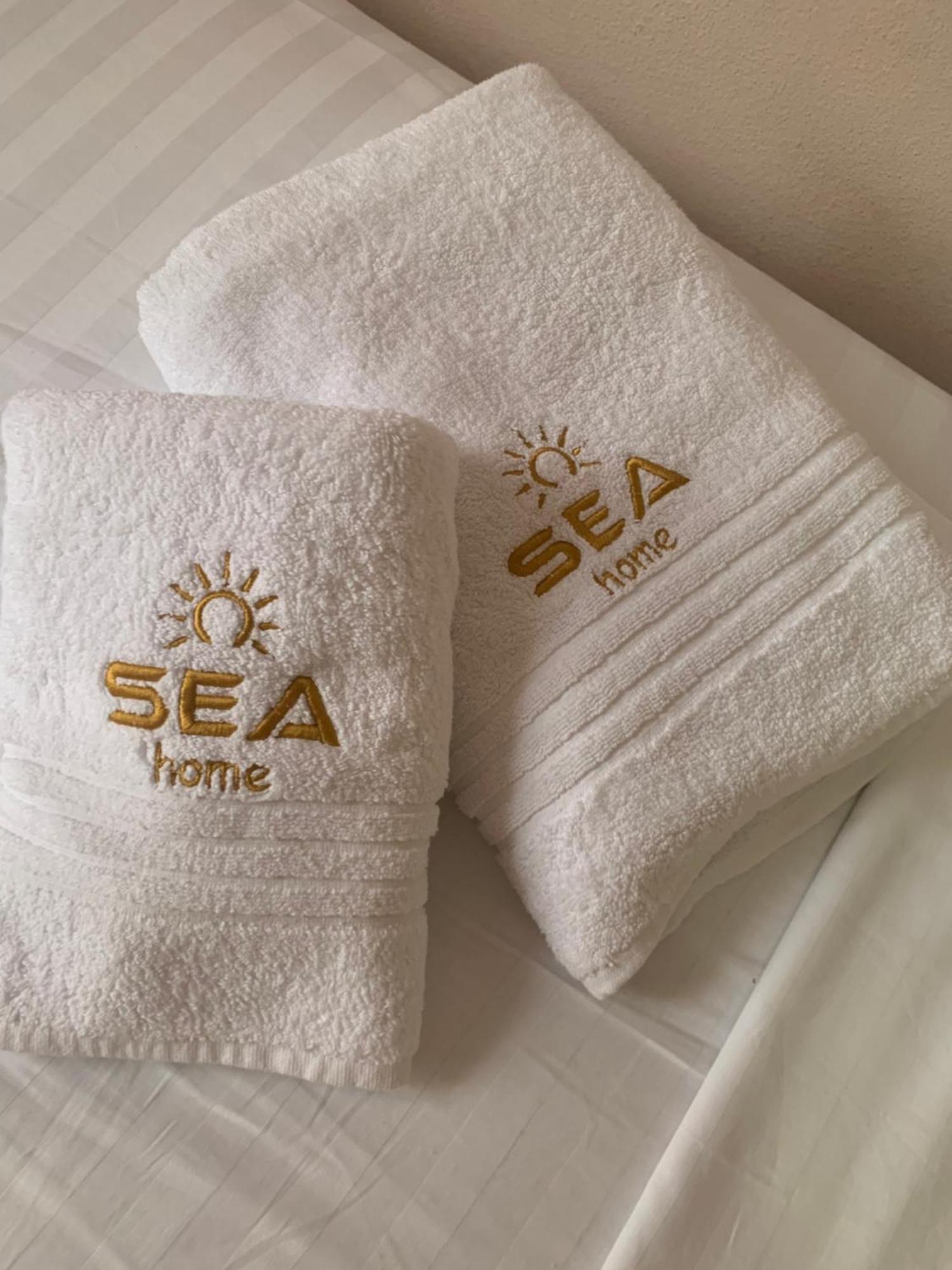 Lungomare Apartment Sea Home Вльора Екстер'єр фото
